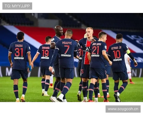 巴黎圣日耳曼管理危机爆发,战术体系混乱拖垮巨星,豪门地位摇摇欲坠! 巴黎圣日耳曼管理危机爆发,战术体系混乱拖垮巨星,豪门地位摇摇欲坠!